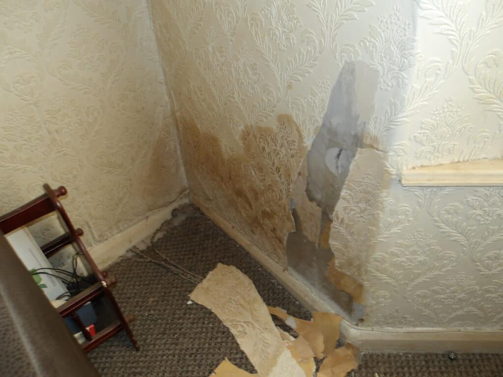 damp in a wall caused by condensation